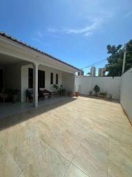 https://img.olx.com.br/thumbs256x256/37/373501400182072.jpg