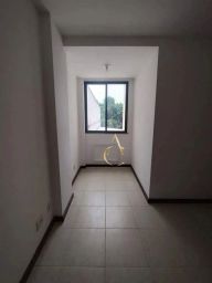 https://img.olx.com.br/thumbs256x256/37/373570646866777.jpg