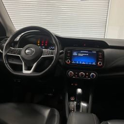 https://img.olx.com.br/thumbs256x256/37/373693683352219.jpg