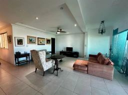 https://img.olx.com.br/thumbs256x256/37/374503406064589.jpg