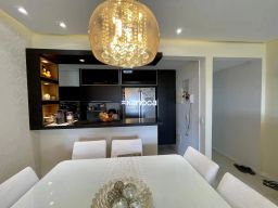https://img.olx.com.br/thumbs256x256/37/374554640800721.jpg