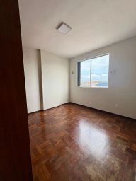 https://img.olx.com.br/thumbs256x256/37/374596392696218.jpg