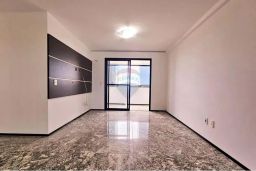 https://img.olx.com.br/thumbs256x256/37/375581406951864.jpg
