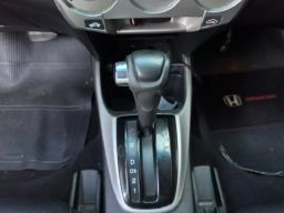 https://img.olx.com.br/thumbs256x256/37/375657791882247.jpg