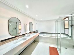 https://img.olx.com.br/thumbs256x256/37/377543043232137.jpg
