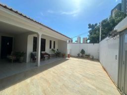 https://img.olx.com.br/thumbs256x256/37/379525168525009.jpg