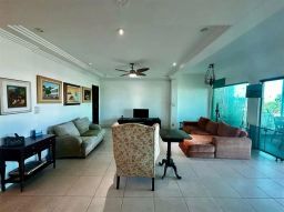https://img.olx.com.br/thumbs256x256/37/379539281745043.jpg