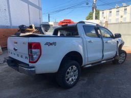 https://img.olx.com.br/thumbs256x256/37/379541500140660.jpg