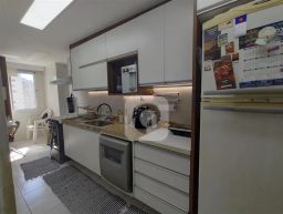 https://img.olx.com.br/thumbs256x256/37/379580163973875.jpg