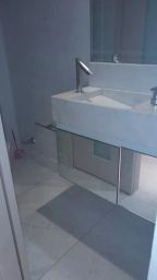 https://img.olx.com.br/thumbs256x256/37/379588406488025.jpg