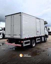 https://img.olx.com.br/thumbs256x256/37/379617635142640.jpg