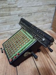 https://img.olx.com.br/thumbs256x256/38/380474577269218.jpg