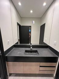 https://img.olx.com.br/thumbs256x256/38/380554768458252.jpg