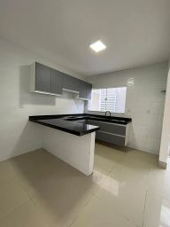 https://img.olx.com.br/thumbs256x256/38/380574395752569.jpg