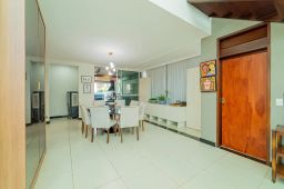 https://img.olx.com.br/thumbs256x256/38/381520763627244.jpg