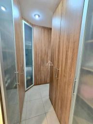 https://img.olx.com.br/thumbs256x256/38/381536158716993.jpg