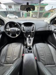 https://img.olx.com.br/thumbs256x256/38/381572874572815.jpg