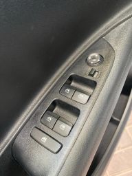 https://img.olx.com.br/thumbs256x256/38/381695051274775.jpg