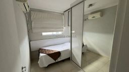 https://img.olx.com.br/thumbs256x256/38/382587526771983.jpg