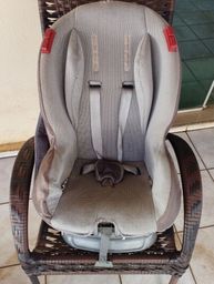 Título do anúncio: Cadeirinha pra bebê pra uso em carro