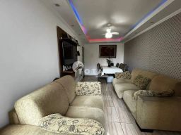 https://img.olx.com.br/thumbs256x256/38/383559405927664.jpg