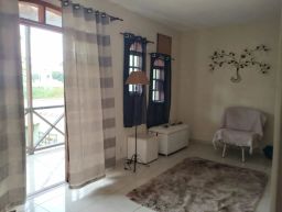 https://img.olx.com.br/thumbs256x256/38/383563887332789.jpg