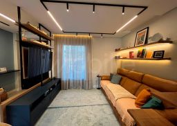 https://img.olx.com.br/thumbs256x256/38/383571164608405.jpg