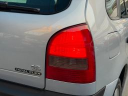 https://img.olx.com.br/thumbs256x256/38/383654806265519.jpg
