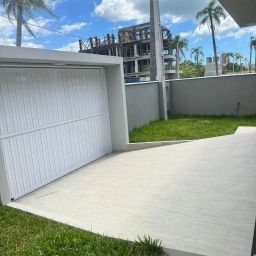https://img.olx.com.br/thumbs256x256/38/384560759614286.jpg