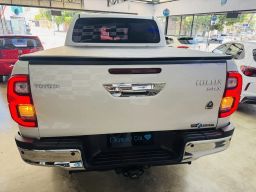 https://img.olx.com.br/thumbs256x256/38/384637920034203.jpg
