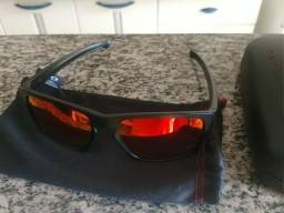 Título do anúncio: oculos oakley matte black ruby iridium edição especial Ferrari