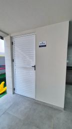 https://img.olx.com.br/thumbs256x256/38/385523886668164.jpg