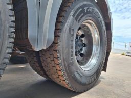 https://img.olx.com.br/thumbs256x256/38/385591629316871.jpg