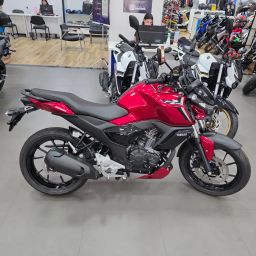 https://img.olx.com.br/thumbs256x256/38/385639375417301.jpg