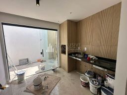 https://img.olx.com.br/thumbs256x256/38/386518407800656.jpg