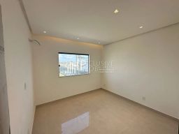 https://img.olx.com.br/thumbs256x256/38/387514285937187.jpg