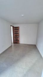 https://img.olx.com.br/thumbs256x256/38/387593889512375.jpg