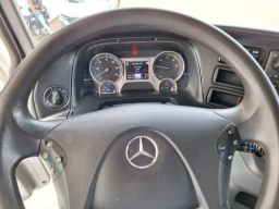 https://img.olx.com.br/thumbs256x256/38/387598025887039.jpg