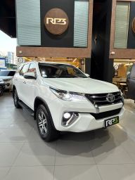 https://img.olx.com.br/thumbs256x256/38/387665684797630.jpg