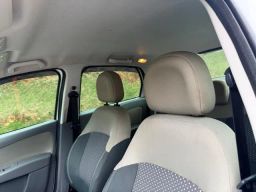 https://img.olx.com.br/thumbs256x256/38/387688927031474.jpg