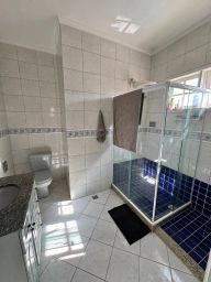 https://img.olx.com.br/thumbs256x256/38/388520168286769.jpg
