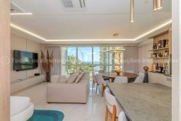 https://img.olx.com.br/thumbs256x256/38/388532166341422.jpg