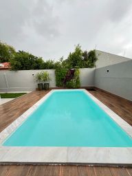https://img.olx.com.br/thumbs256x256/38/388540409949892.jpg