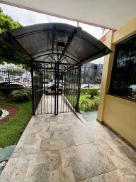 https://img.olx.com.br/thumbs256x256/38/388583159117618.jpg