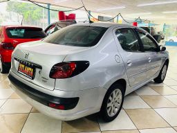 https://img.olx.com.br/thumbs256x256/38/388601267184594.jpg