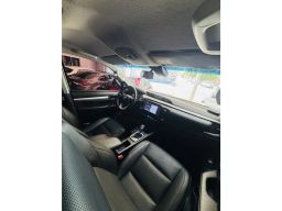 https://img.olx.com.br/thumbs256x256/38/388612686914643.jpg