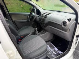 https://img.olx.com.br/thumbs256x256/38/388680329653052.jpg