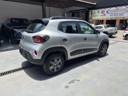 https://img.olx.com.br/thumbs256x256/38/389634685196146.jpg