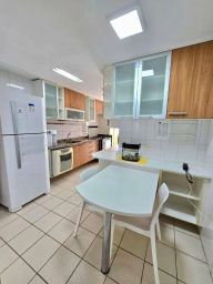 https://img.olx.com.br/thumbs256x256/39/390540510794220.jpg