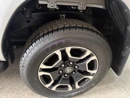 https://img.olx.com.br/thumbs256x256/39/390661928606838.jpg